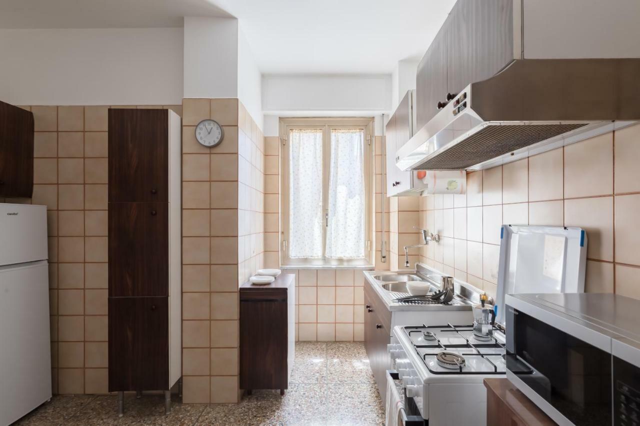 Hortis Apartment, 5 Persone, 2 Camere, Balcone, Metro C E Tram Per Il Centro Rome Bagian luar foto