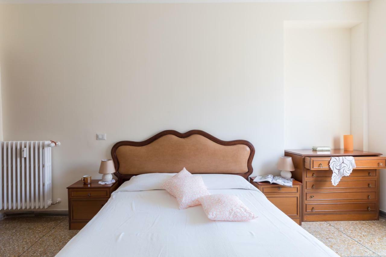 Hortis Apartment, 5 Persone, 2 Camere, Balcone, Metro C E Tram Per Il Centro Rome Bagian luar foto