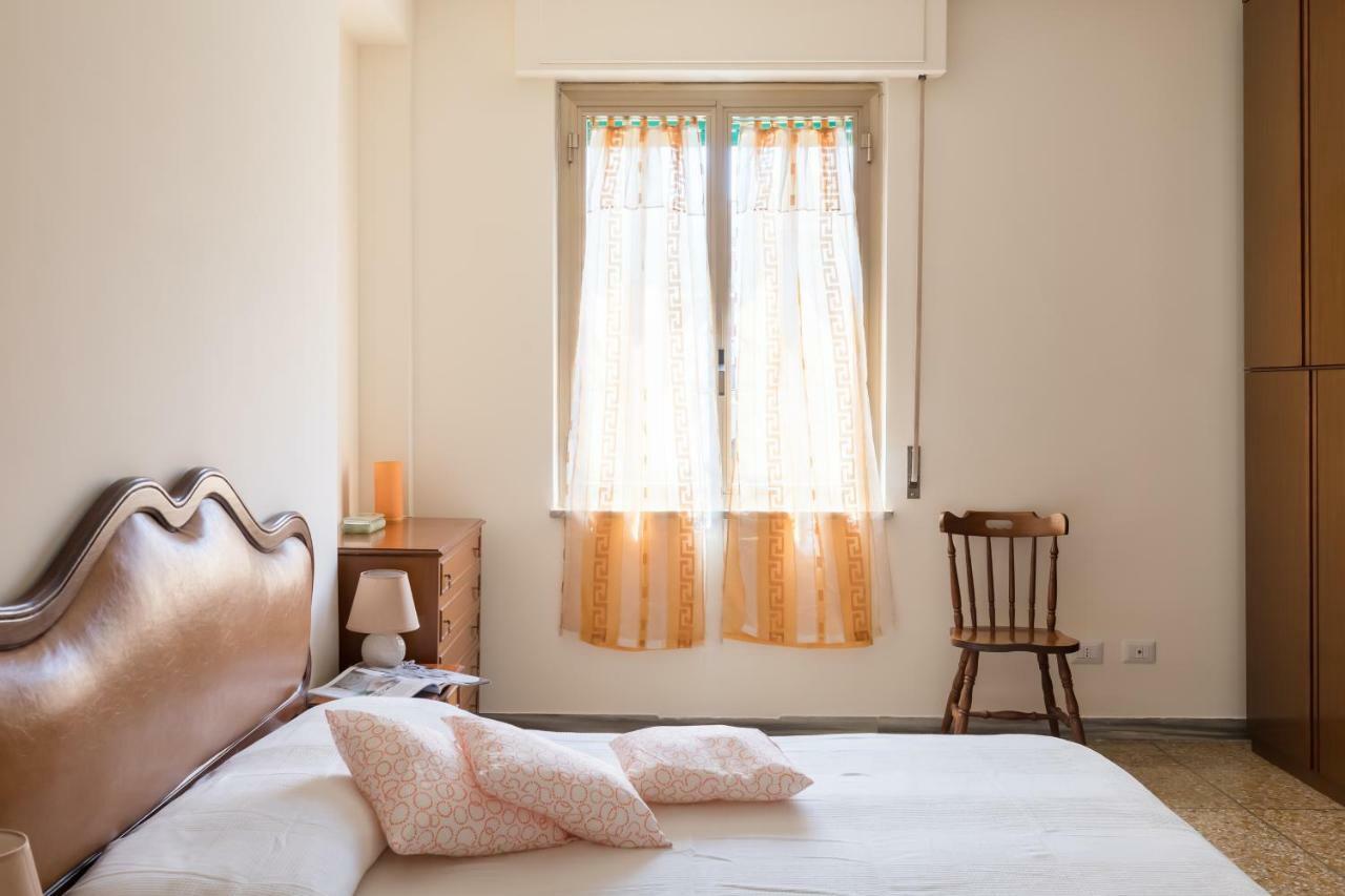 Hortis Apartment, 5 Persone, 2 Camere, Balcone, Metro C E Tram Per Il Centro Rome Bagian luar foto